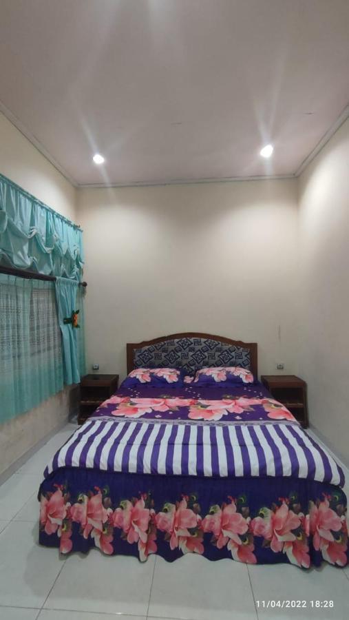 D-Rima Homestay Рутенг Экстерьер фото