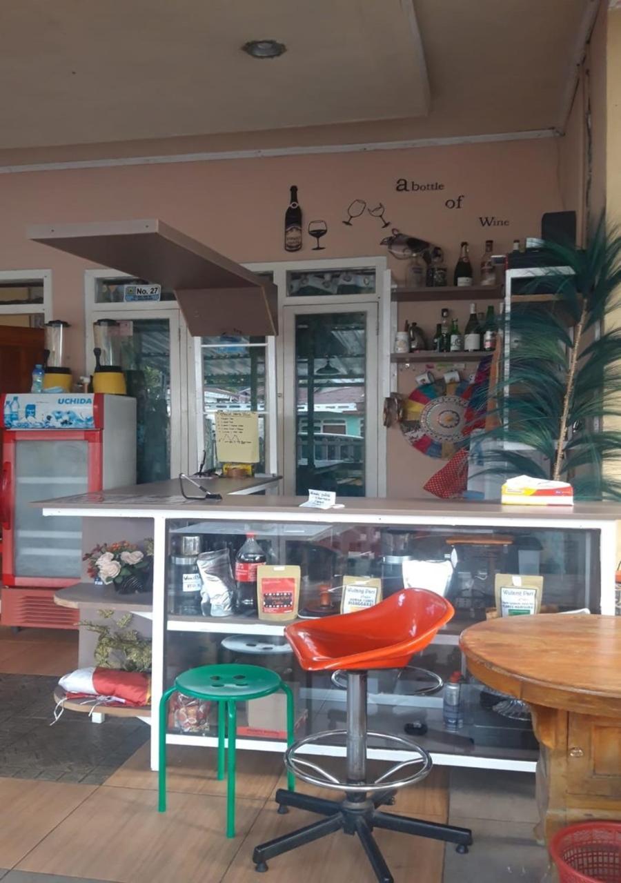 D-Rima Homestay Рутенг Экстерьер фото