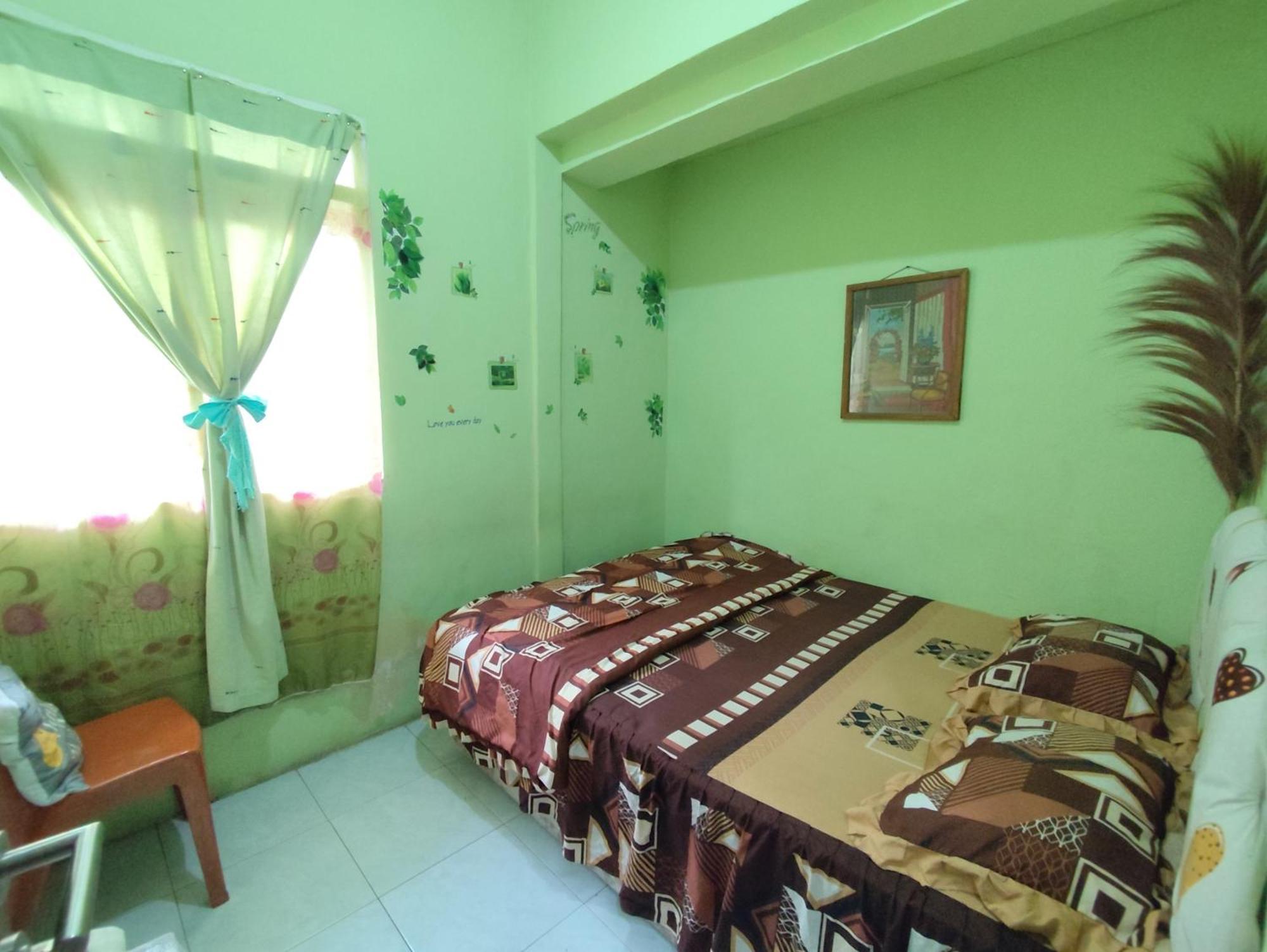 D-Rima Homestay Рутенг Экстерьер фото